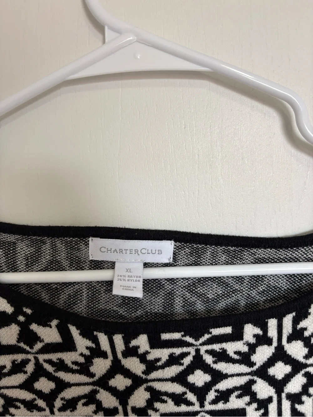 Charter Club women's Sweater Black White geometric size XL - Picture 3 of 6